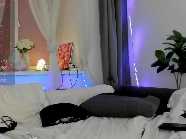 Offline -Janice- on BongaCams