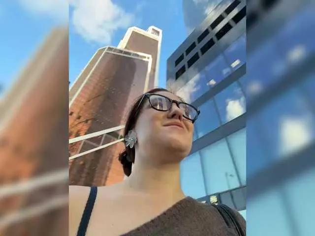 Freechat -Your-Michelle- on BongaCams