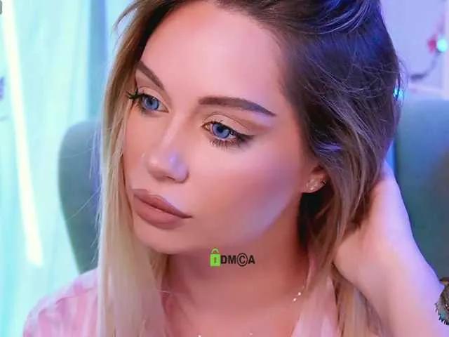 Offline 0------0 on BongaCams