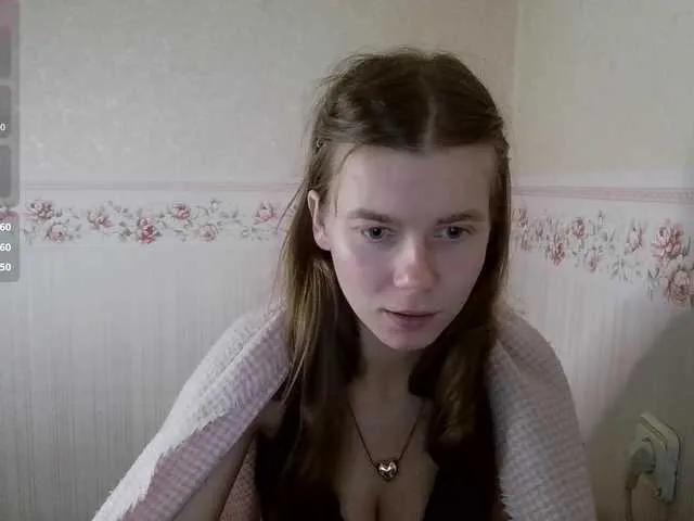 Offline 0nlyLola on BongaCams