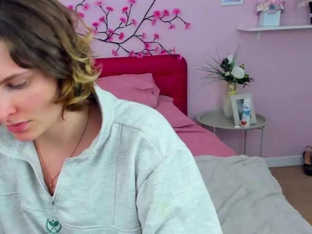 Freechat AdelRay on BongaCams