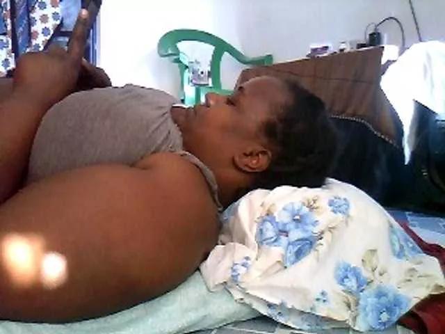 Offline AfricanBBw on BongaCams