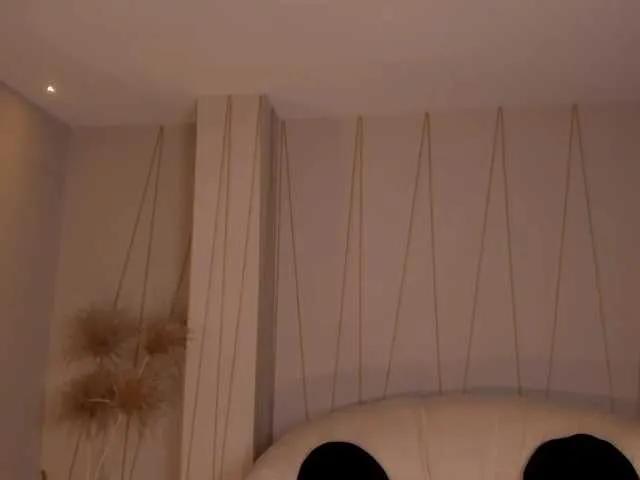 BongaCams AliceHarper1 is Freechat AliceHarper1 — I love it when they support me, that means they like my show and get horny with my body.