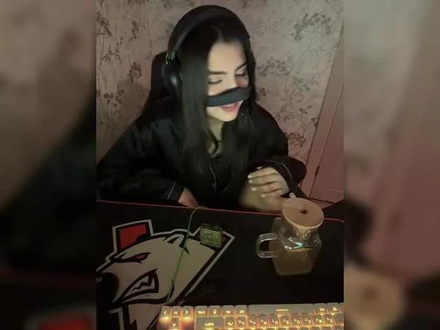 Offline aloeloea on BongaCams