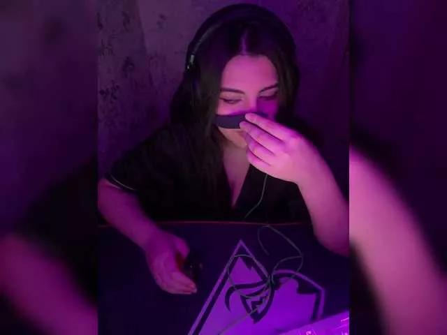 Offline aloeloea on BongaCams