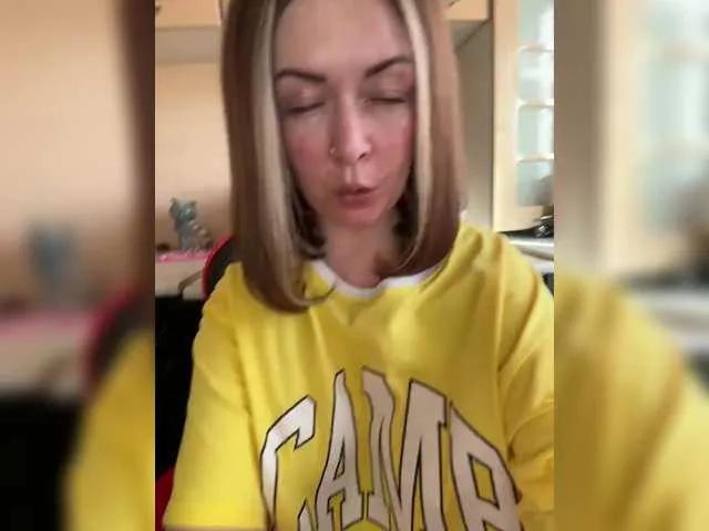 Offline AloveA69 on BongaCams