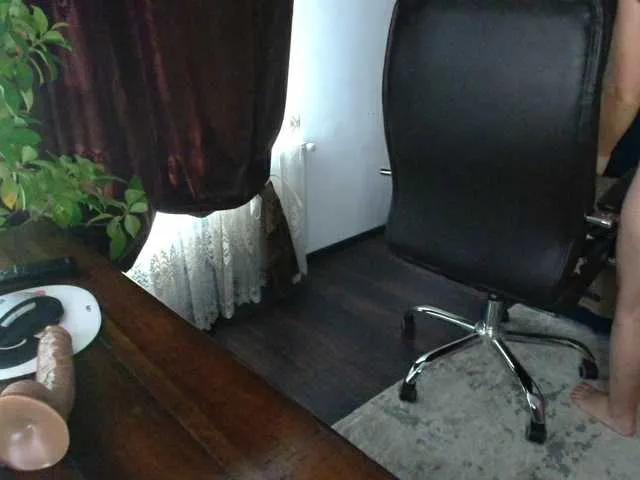 Offline Amasha111 on BongaCams