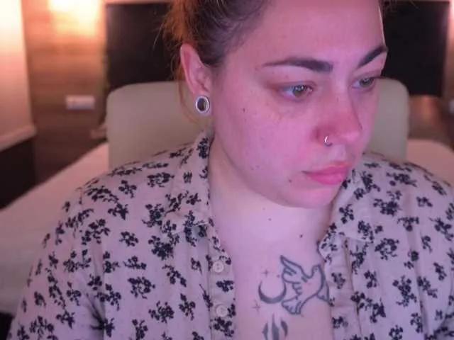 Freechat AmazonkaStarrr on BongaCams