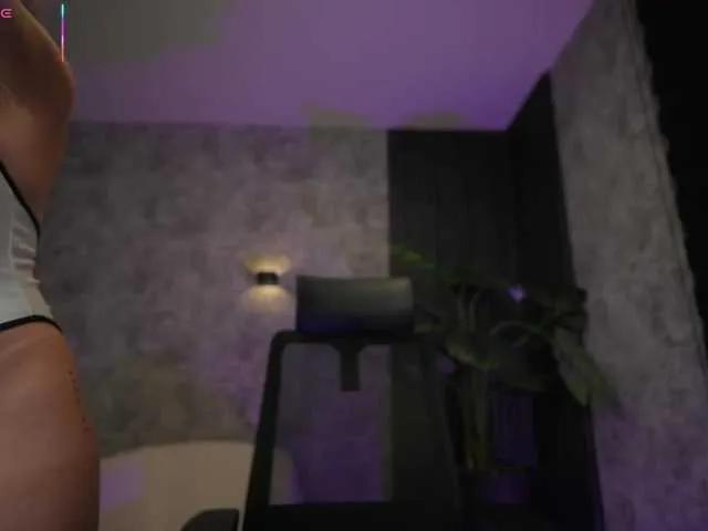 Freechat AmyWalker on BongaCams