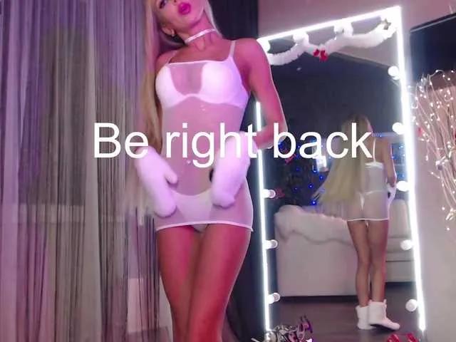 Offline AngelaLovely on BongaCams