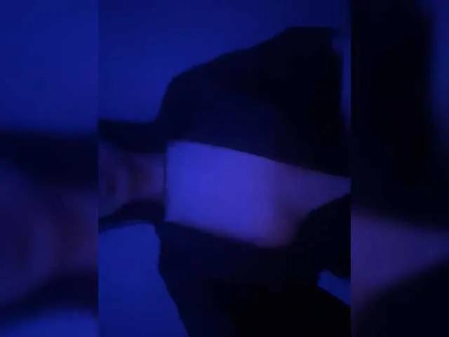 Offline AngelaXSmile on BongaCams