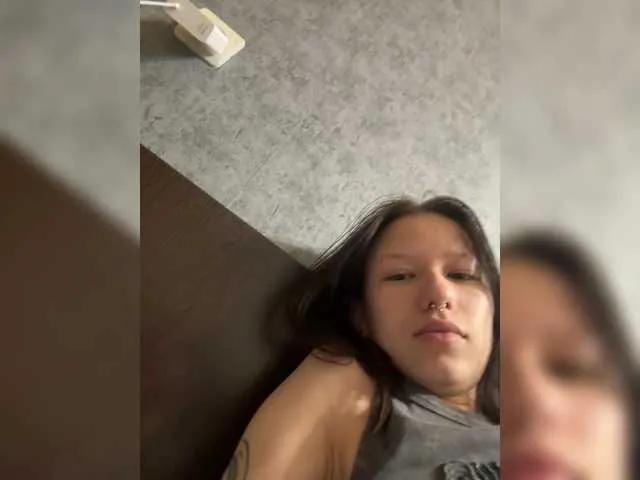 BongaCams AngelaXSmile is Freechat AngelaXSmile — Intelligence, charisma, sense of humor. I am crazy about guys in shirts