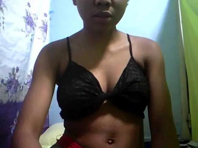 Offline Angelinac on BongaCams