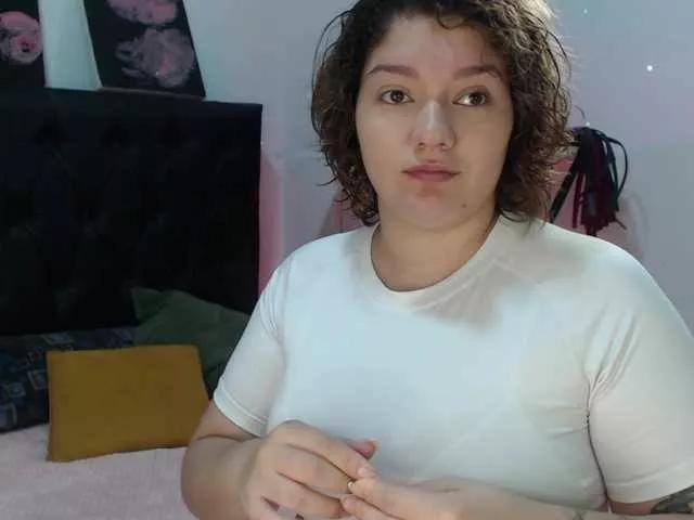 Offline AngiJackson on BongaCams