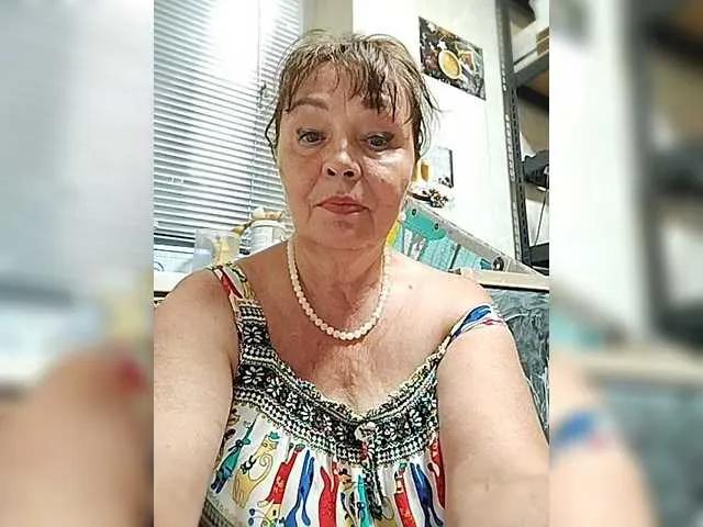 Offline asya18 on BongaCams