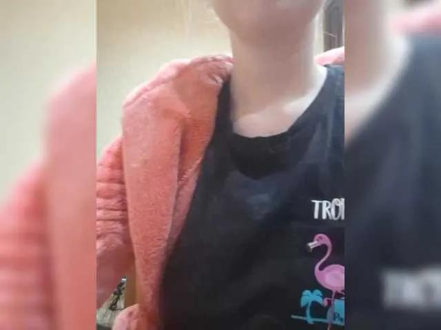 Freechat Belosneshkaaaaaa on BongaCams