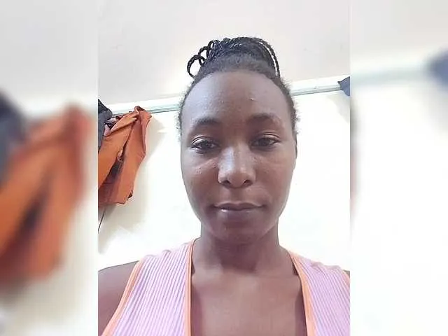 Blackvie on BongaCams