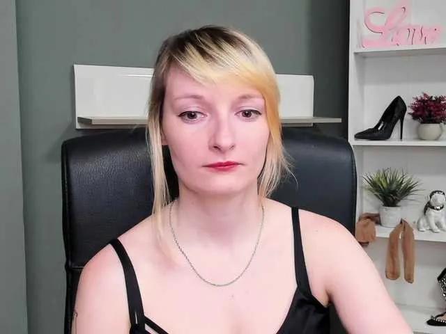 Offline BlairPlay on BongaCams