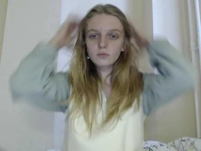 Offline CatinMilkland on BongaCams