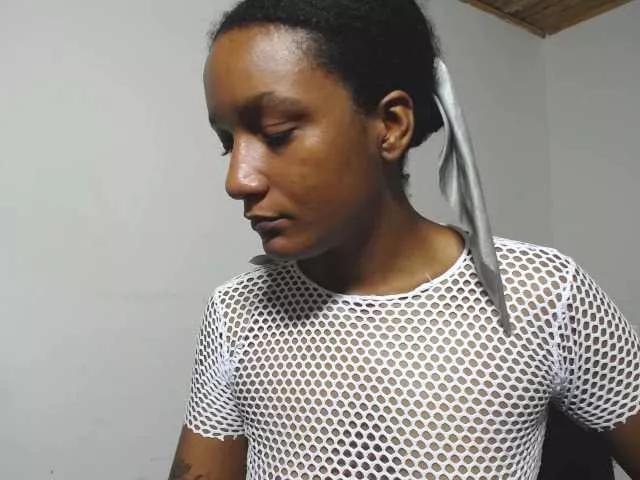 Freechat CattleyaHotGirl on BongaCams