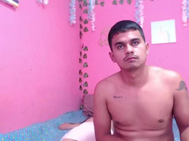 Offline charly-x-emily on BongaCams