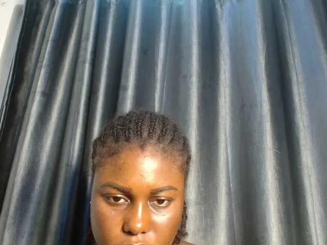 Chocoslut22 — Freechat on BongaCams