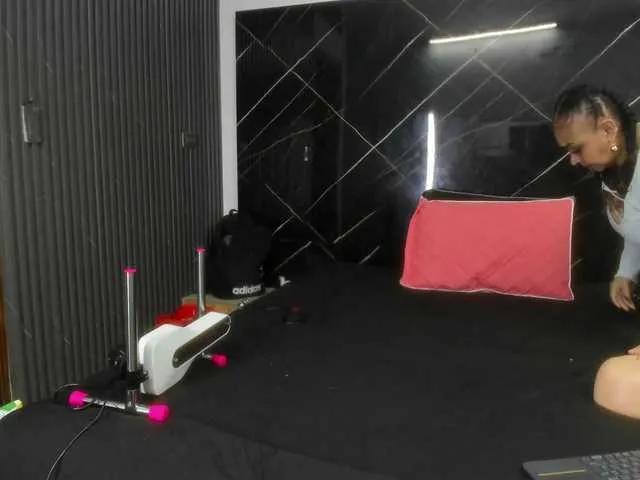 Offline cloeerabbyt on BongaCams