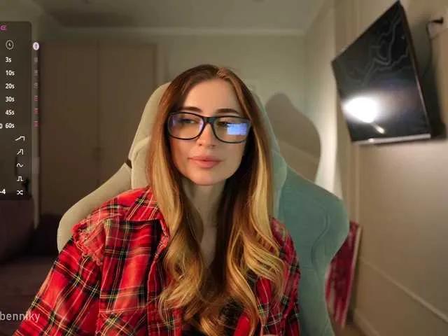 Offline coconutkitty on BongaCams