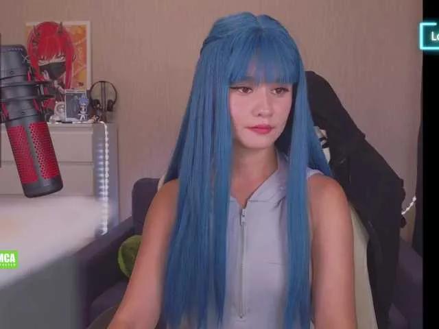 Offline CreamMeow on BongaCams