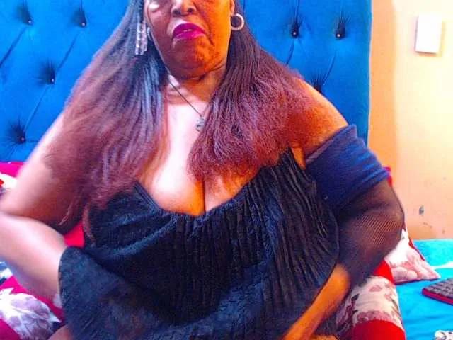 Offline Ebonycandy10 on BongaCams