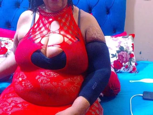 Offline Ebonycandy10 on BongaCams