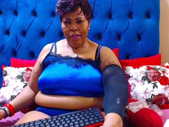 Offline Ebonycandy10 on BongaCams