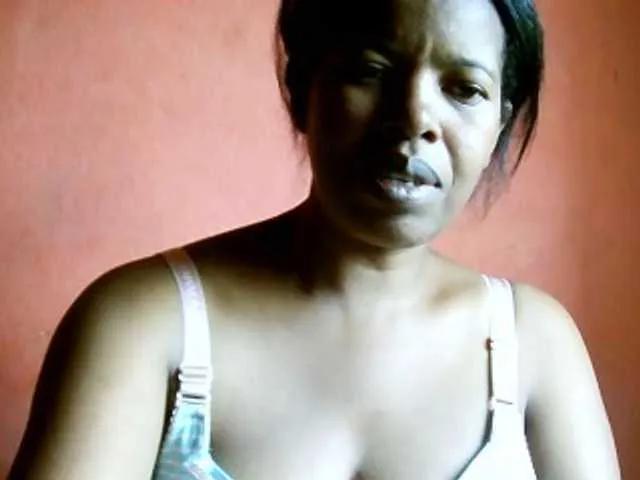 Freechat Edwiga on BongaCams