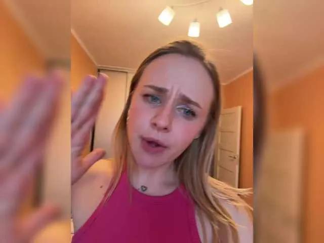 Offline elegantbabe on BongaCams