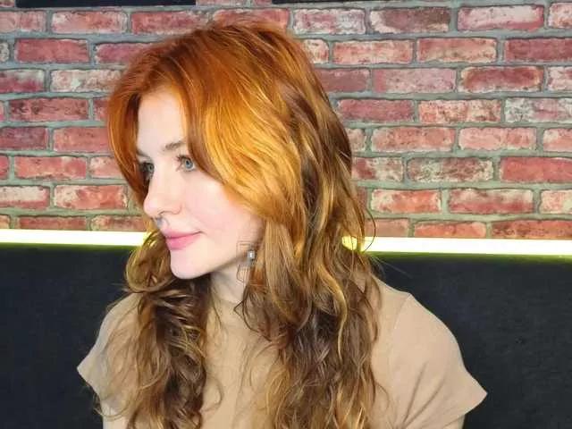 Offline Fancymeee on BongaCams