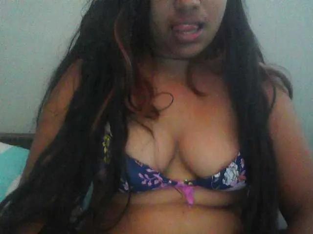 Offline FreakySophie on BongaCams