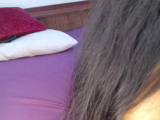 Offline FreakySophie on BongaCams