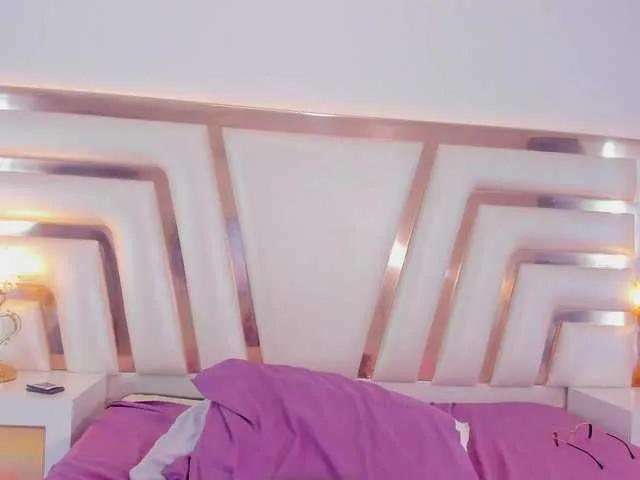 Offline GeminisClark on BongaCams