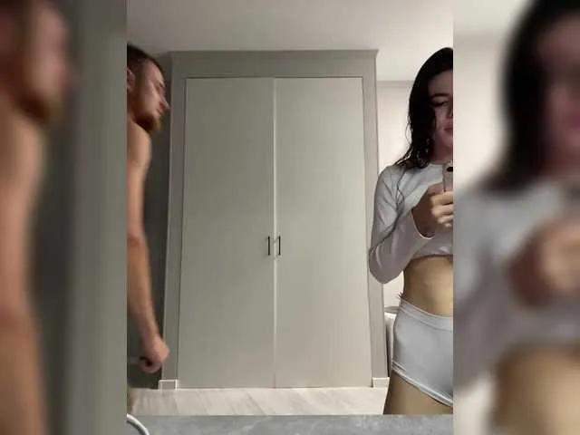 Offline Gummy-Bears on BongaCams