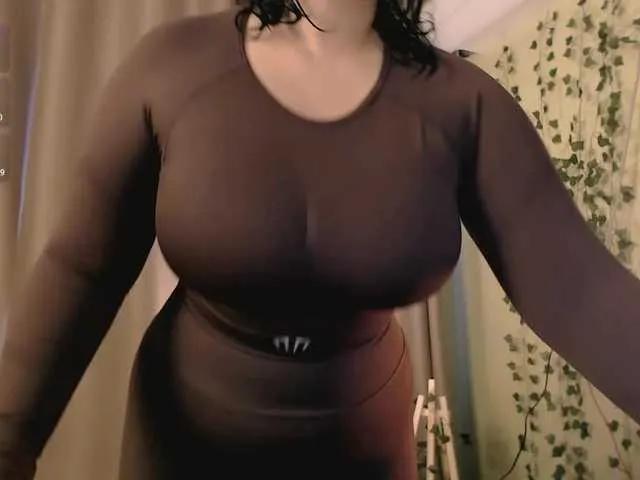 Offline honeybrownie on BongaCams