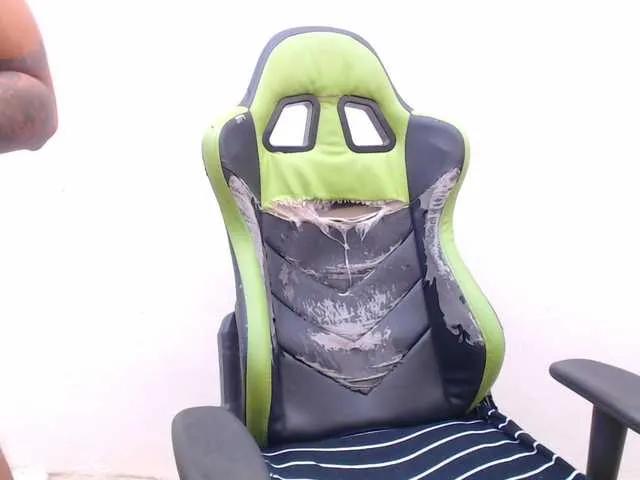 Offline hotcollege29 on BongaCams