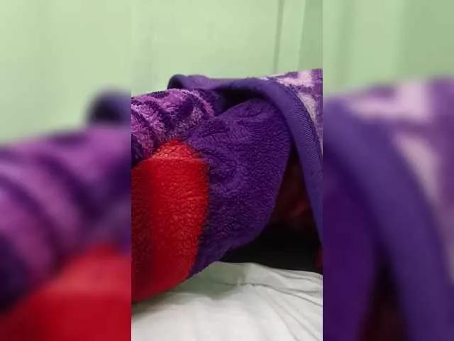 Offline Indiancollegeguys1 on BongaCams