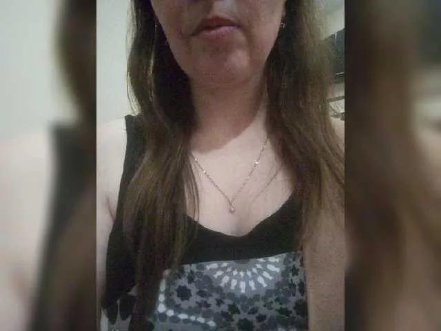 Freechat INESSAsexi on BongaCams