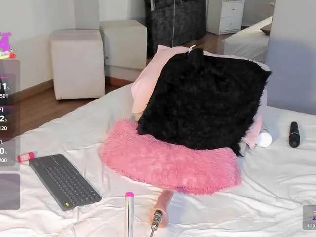 Offline Isa-Jonness on BongaCams