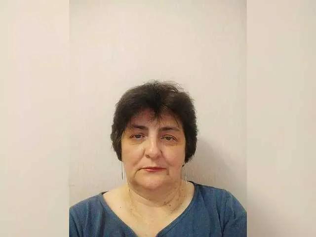 Freechat IsXLoves on BongaCams