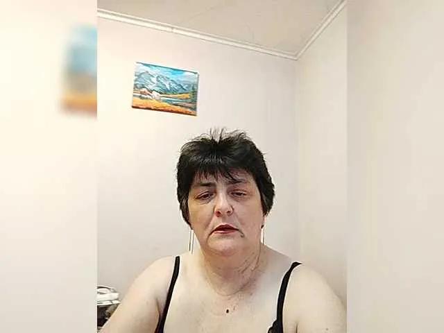 Freechat IsXLoves on BongaCams