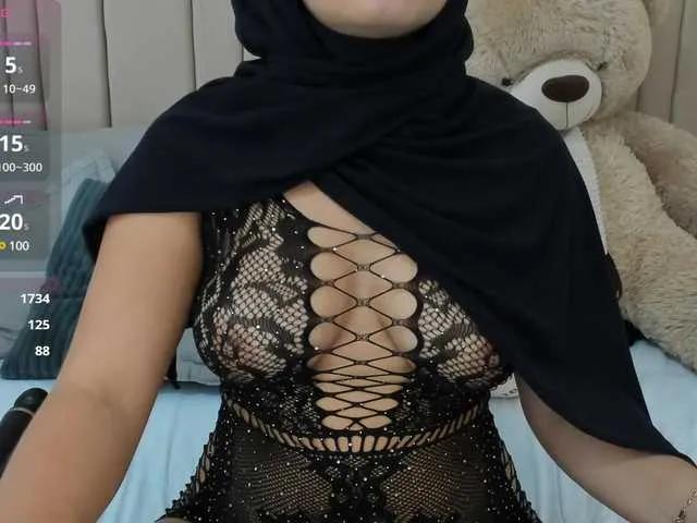 Offline izadii on BongaCams