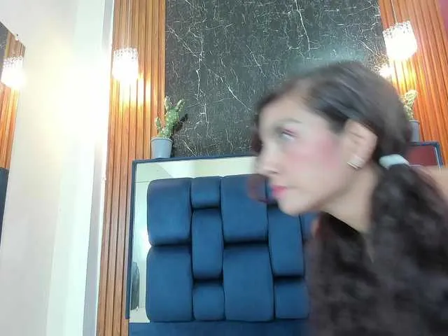 Jisooluv on BongaCams