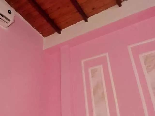 Offline Juliette-1 on BongaCams