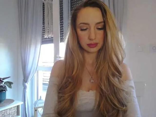 Offline JulietteGlow on BongaCams